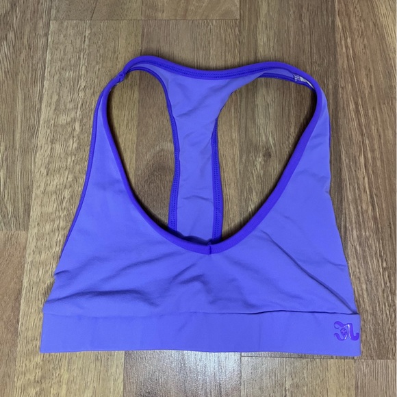 💜🐘SERVED THE SASS BUT STILL HAS CLASS LOW V NECK JO AN JAX DANCE TOP!🐘💜 - Picture 1 of 2